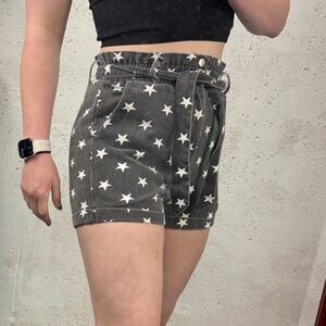 Mod On Trend Star Print High Rise Paperbag Elastic Waist Tie Shorts Size Small